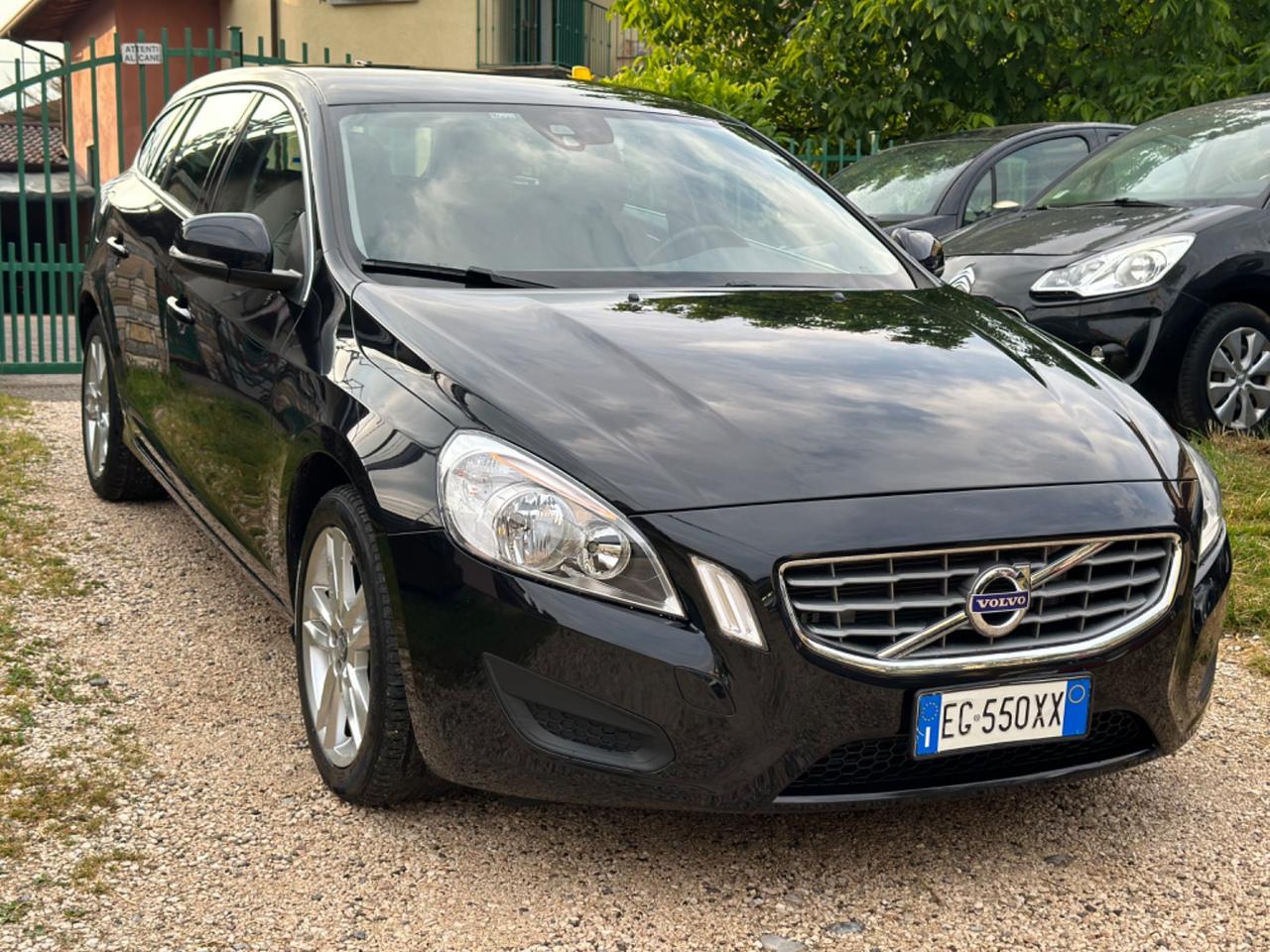 Volvo V60 D2 1.6 MOMENTUM KMCERT GARANZ UNICOPR