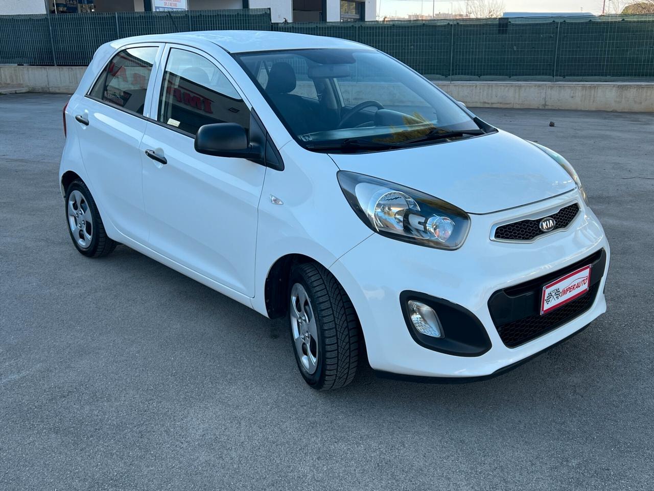 Kia Picanto 1.0 5 porte Style TAGLIANDATA