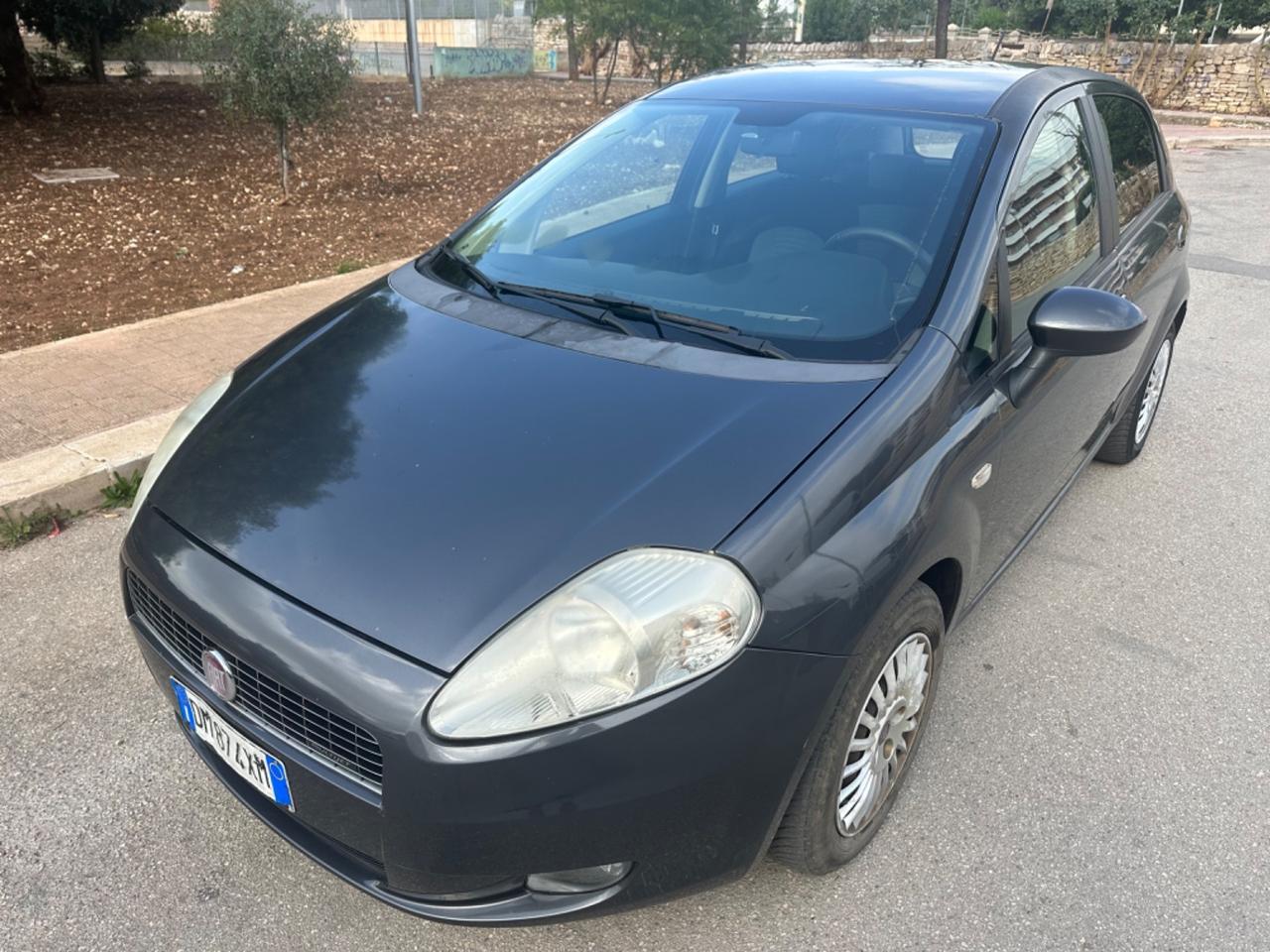 FIAT GRANDE PUNTO 1.3 MJT 2009 - NORD ITALIA