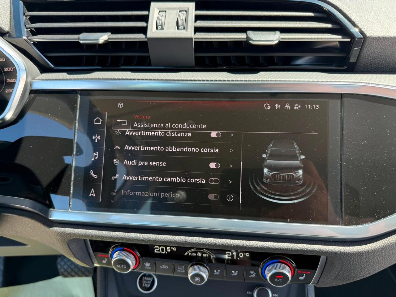 Audi Q3 2.0 TDI 150CV STRONIC (VARI ACCESSORI)