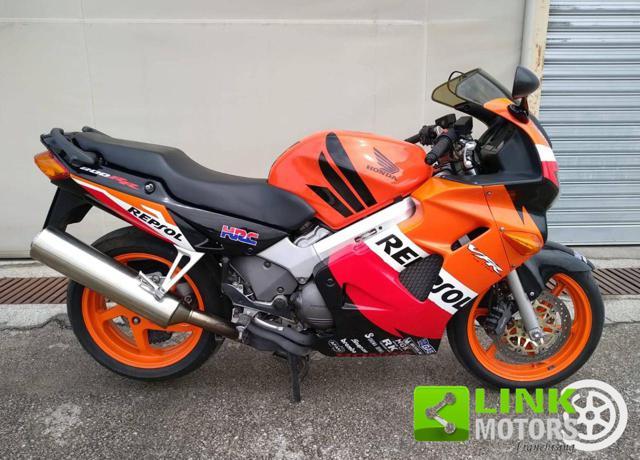 HONDA VFR 800 Repsol