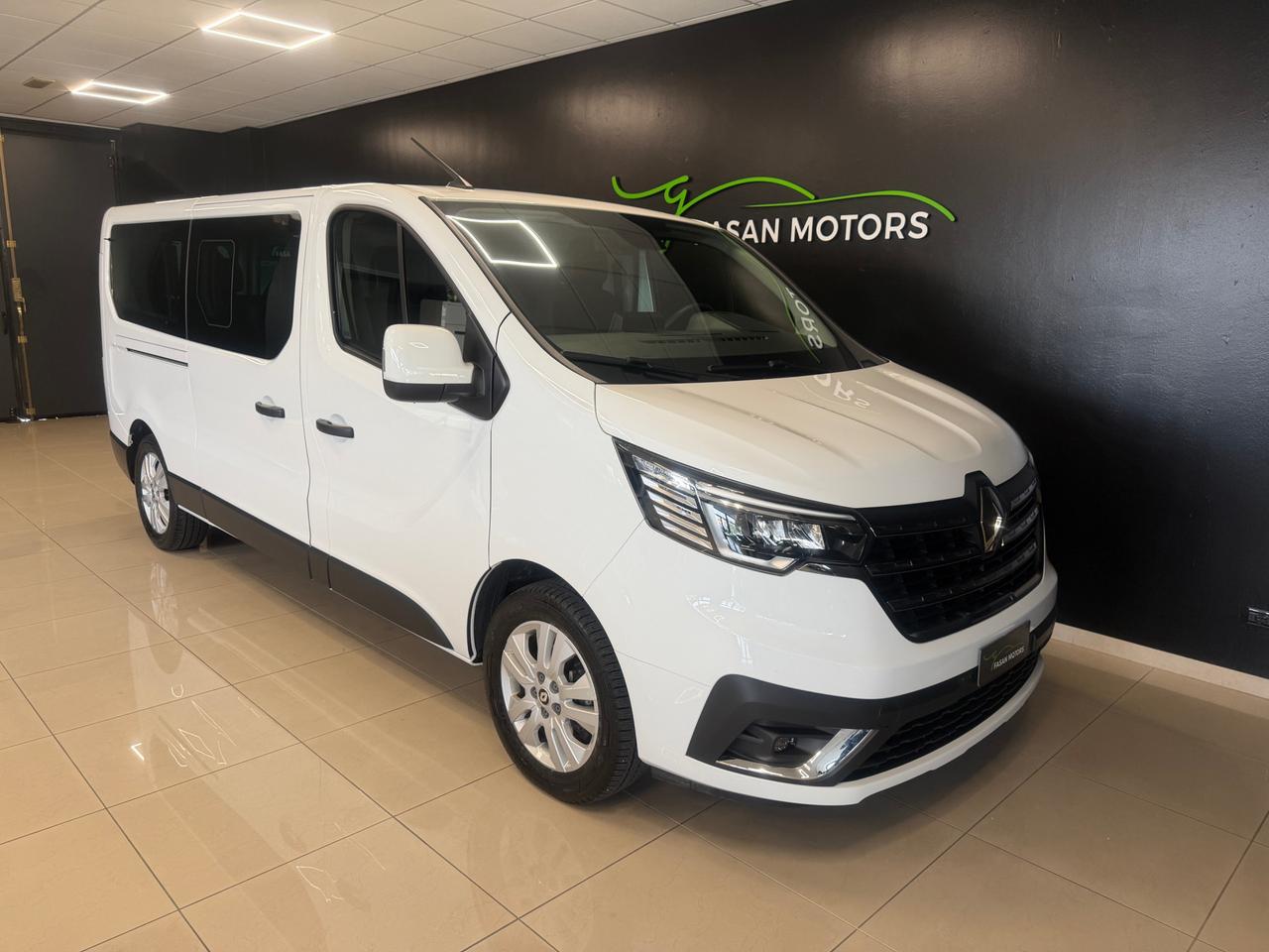 RENAULT Trafic 2.0 blue dci 110cv L2 Authentic