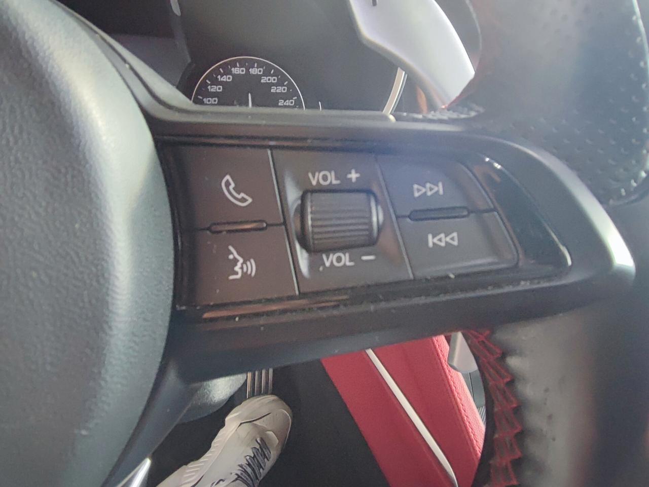 Alfa Romeo Stelvio 2.2 Turbodiesel 210 CV AT8 Q4 Veloce