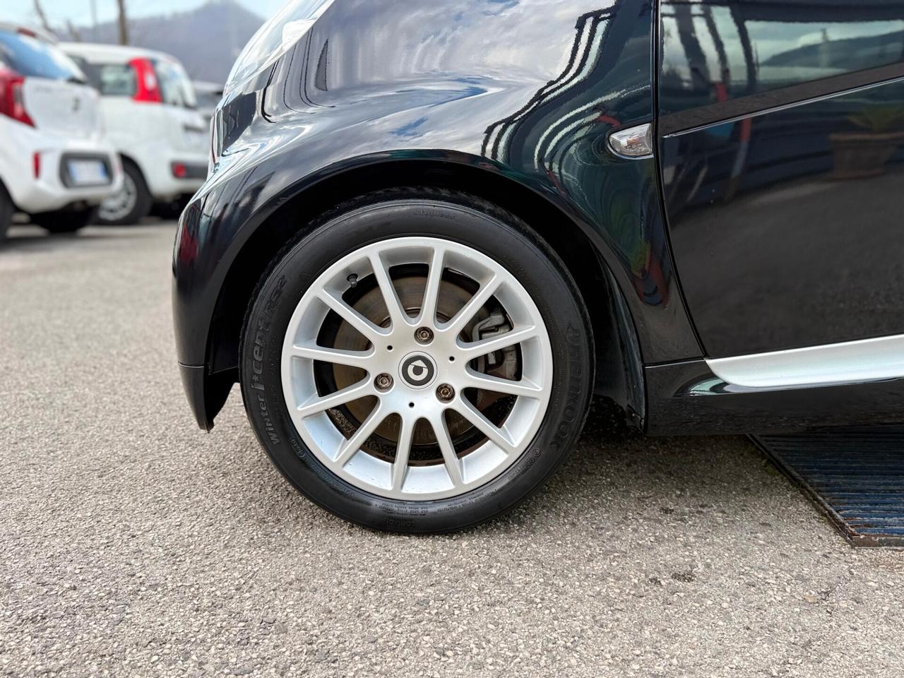 Smart ForTwo 1.0 MHD 70 CV Cabrio Passion