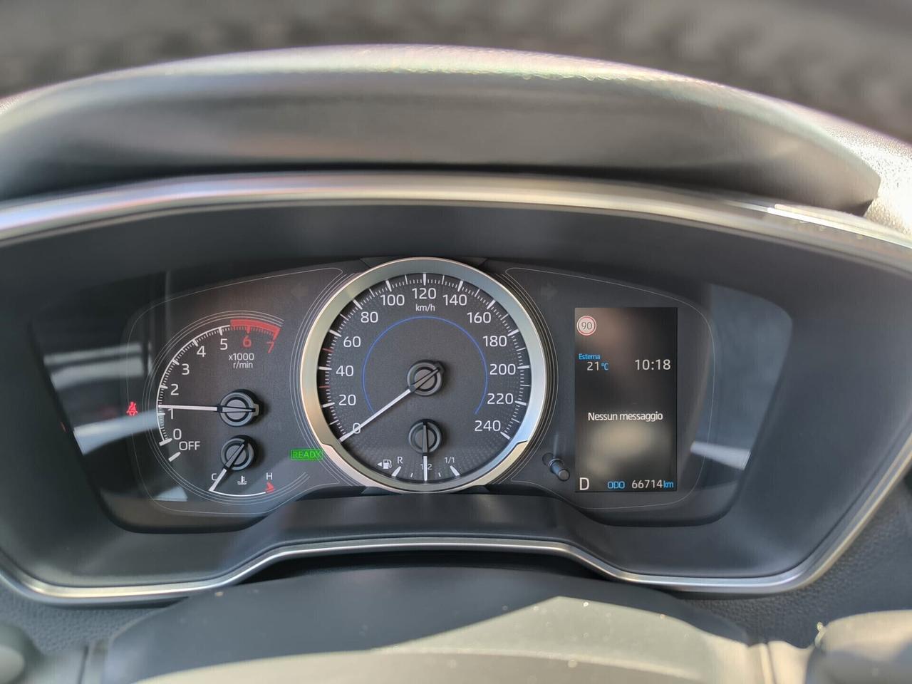 Toyota Corolla Touring Sports 1.8 Hybrid Business
