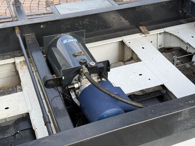 FORD Transit 310 2.0TDCi EcoBlue 130CV RIBALTABILE TRILATERALE