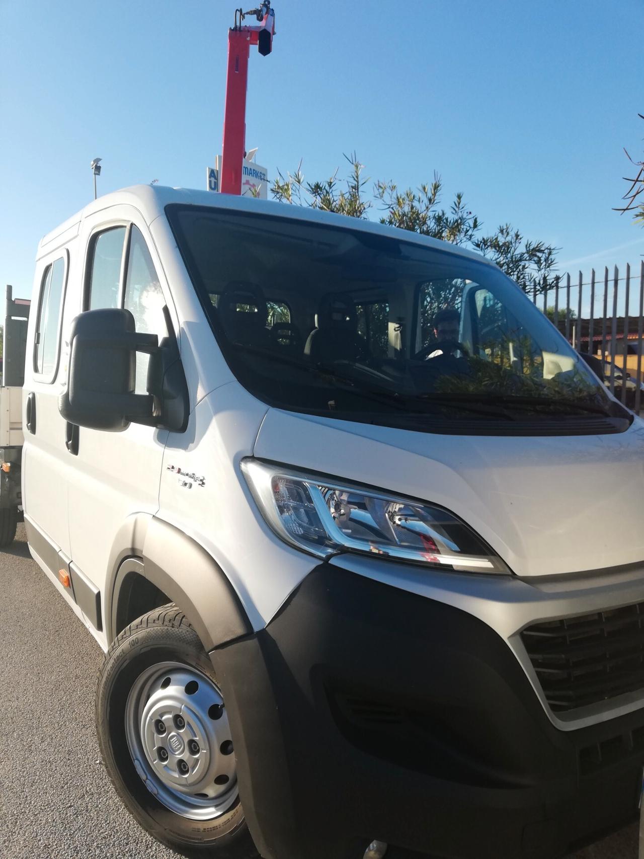Fiat Ducato con gru mobile