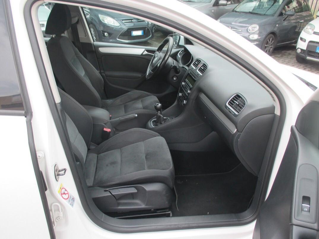Volkswagen Golf 1.4 TSI 122CV 5p. Highline Per Neopatentati