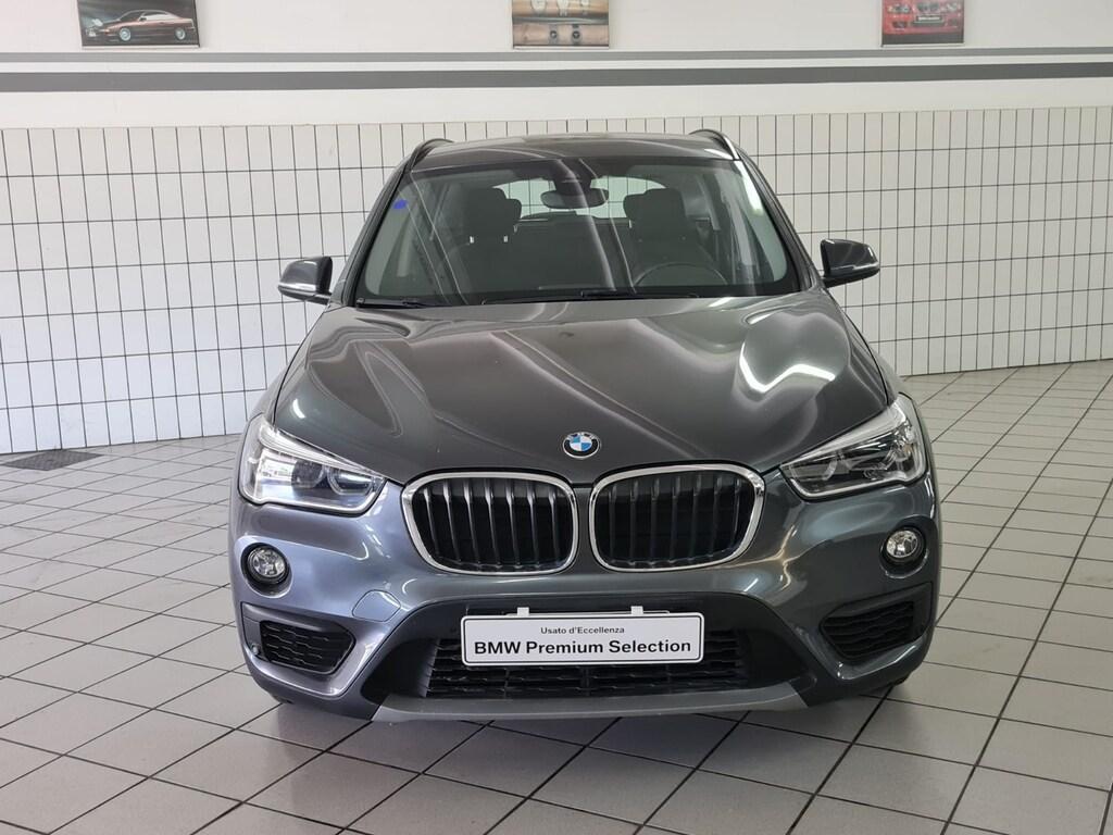 BMW X1 18 d Business sDrive