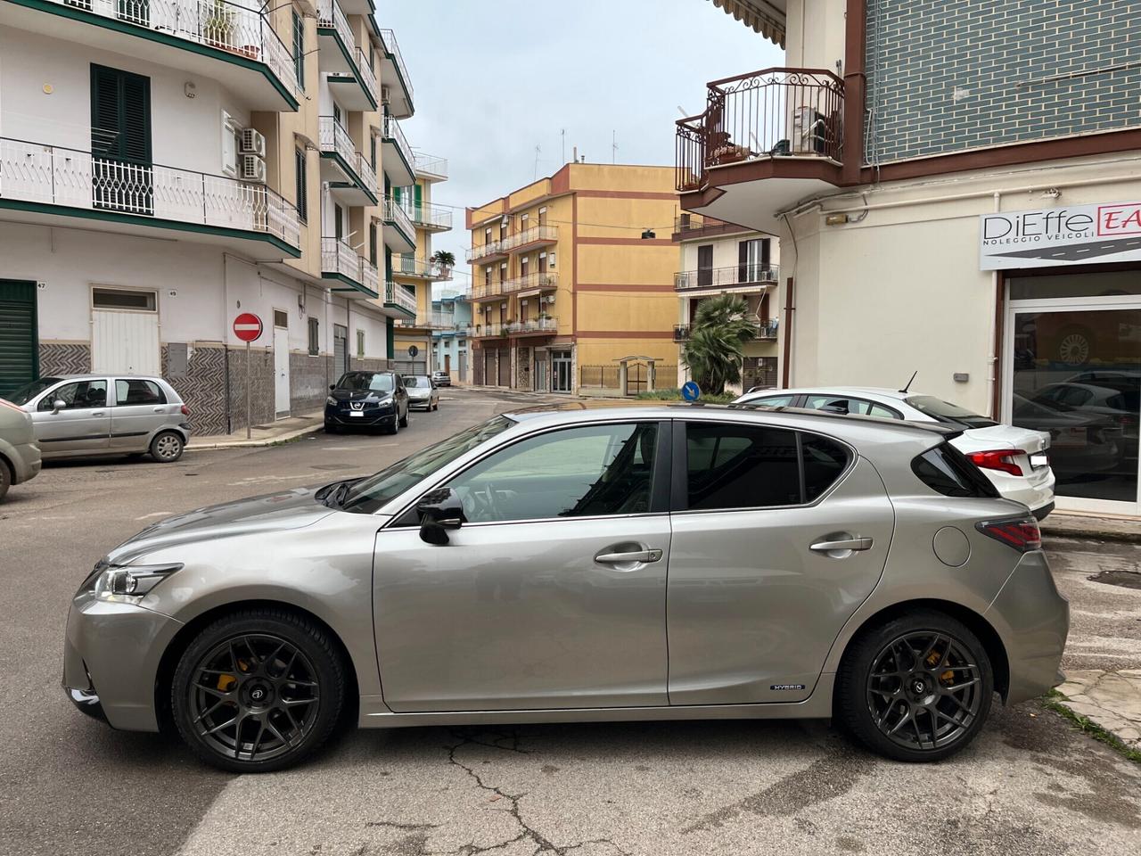 Lexus CT 200h Hybrid Black Style