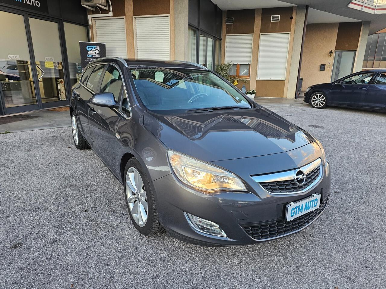 Opel Astra 1.7 CDTI 110CV 5 porte Cosmo