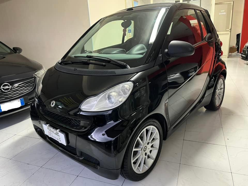 Smart ForTwo 800 CDI 45CV cabrio pulse