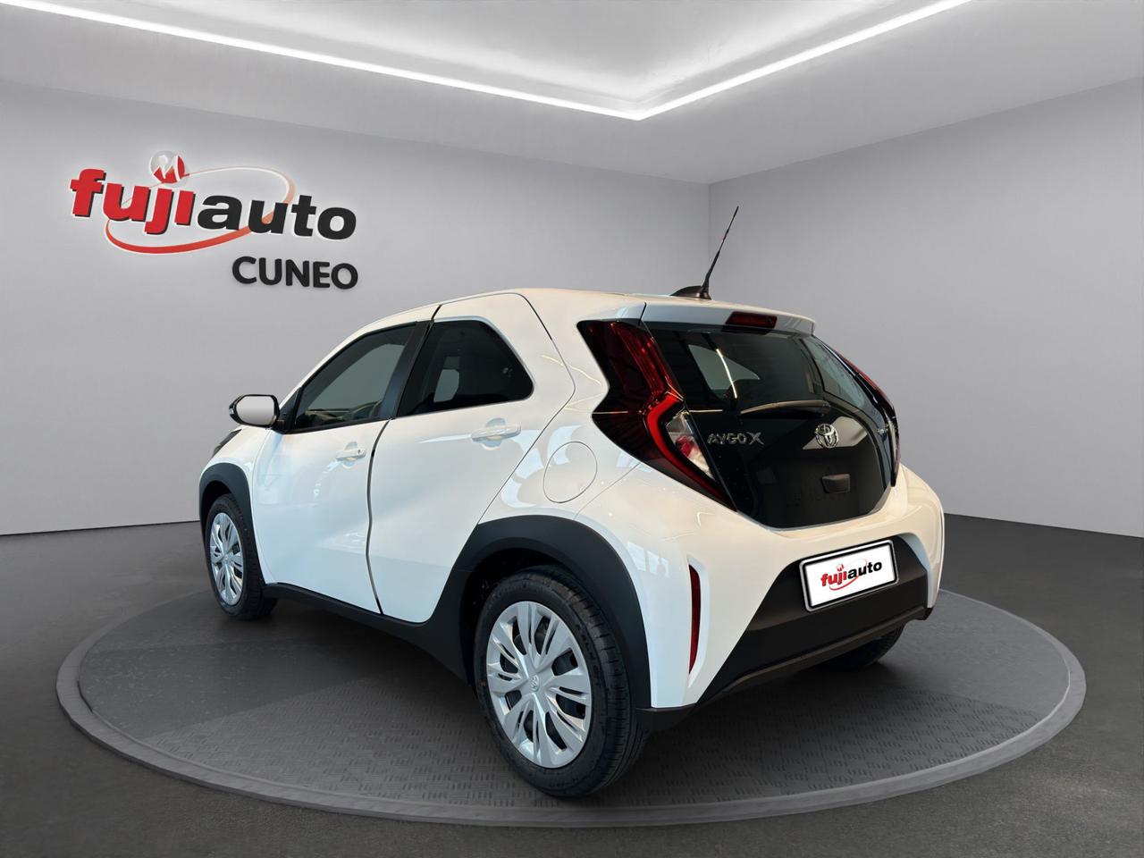 Toyota Aygo X 1.5 hybrid e-cvt