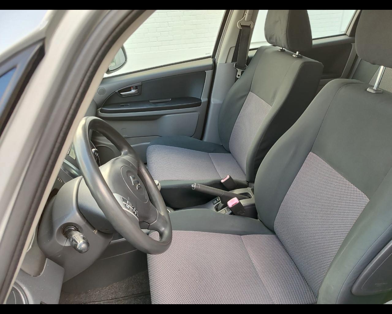 SUZUKI SX4 - 1.6 16V 4WD Outdoor Line