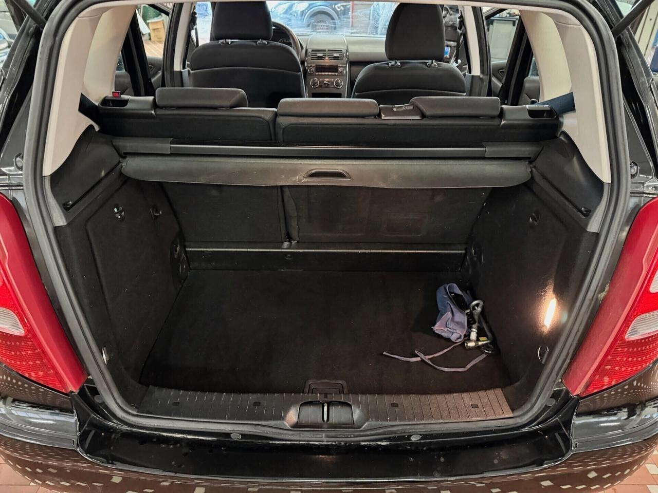 Mercedes-benz A 180 CDI Elegance - UNICO PROPRIETARIO