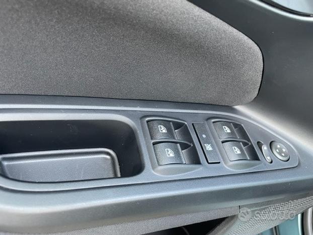 FIAT Tipo Hatchback My22 1.5 Hybrid130cv Dc N67265
