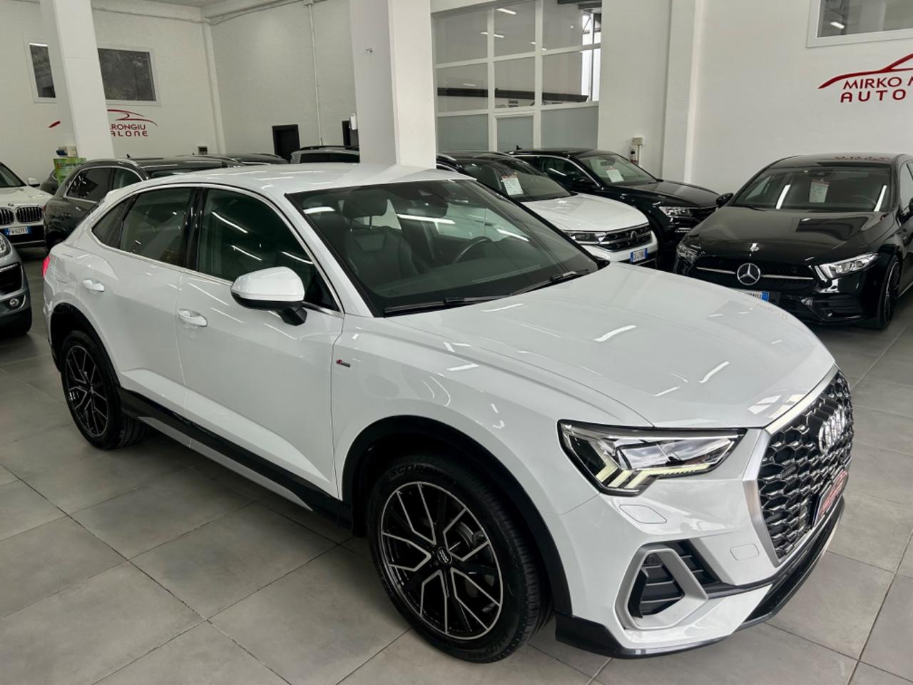 Audi Q3 SPB 2.0 200 cv quattro S-Line FINANZIABILE