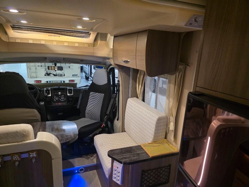 CAMPER CHALLENGER MAGEO 119