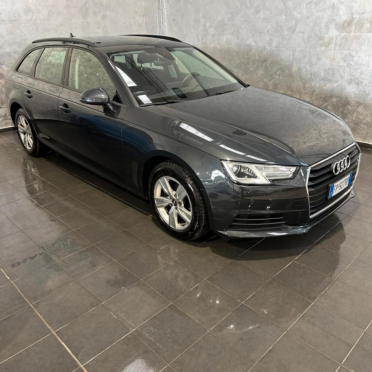 Audi A4 Avant 2.0 TDI 122 CV S tronic Business