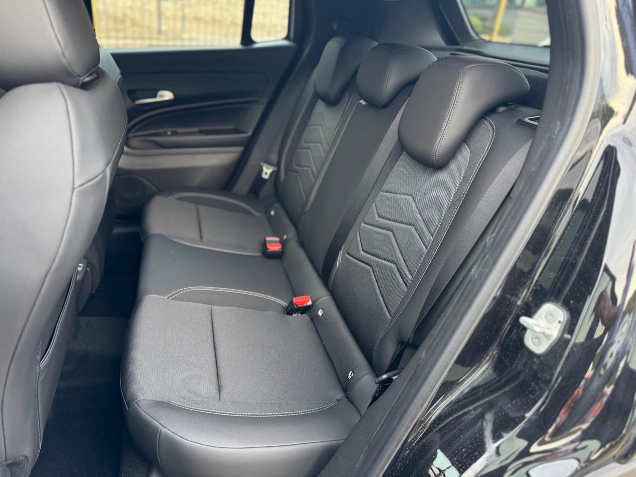 Jeep Avenger 1.2 Turbo MHEV 100cv DCT Summit