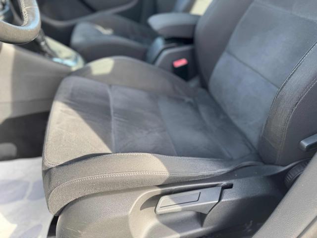 VOLKSWAGEN Golf 1.6 TDI DPF DSG 5p. UNIPROPRIETARIO X NEOPATENTATI