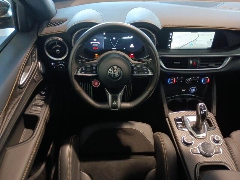 Alfa Romeo Stelvio 2.9 V6 520 CV Quadrifoglio AT8 Q4