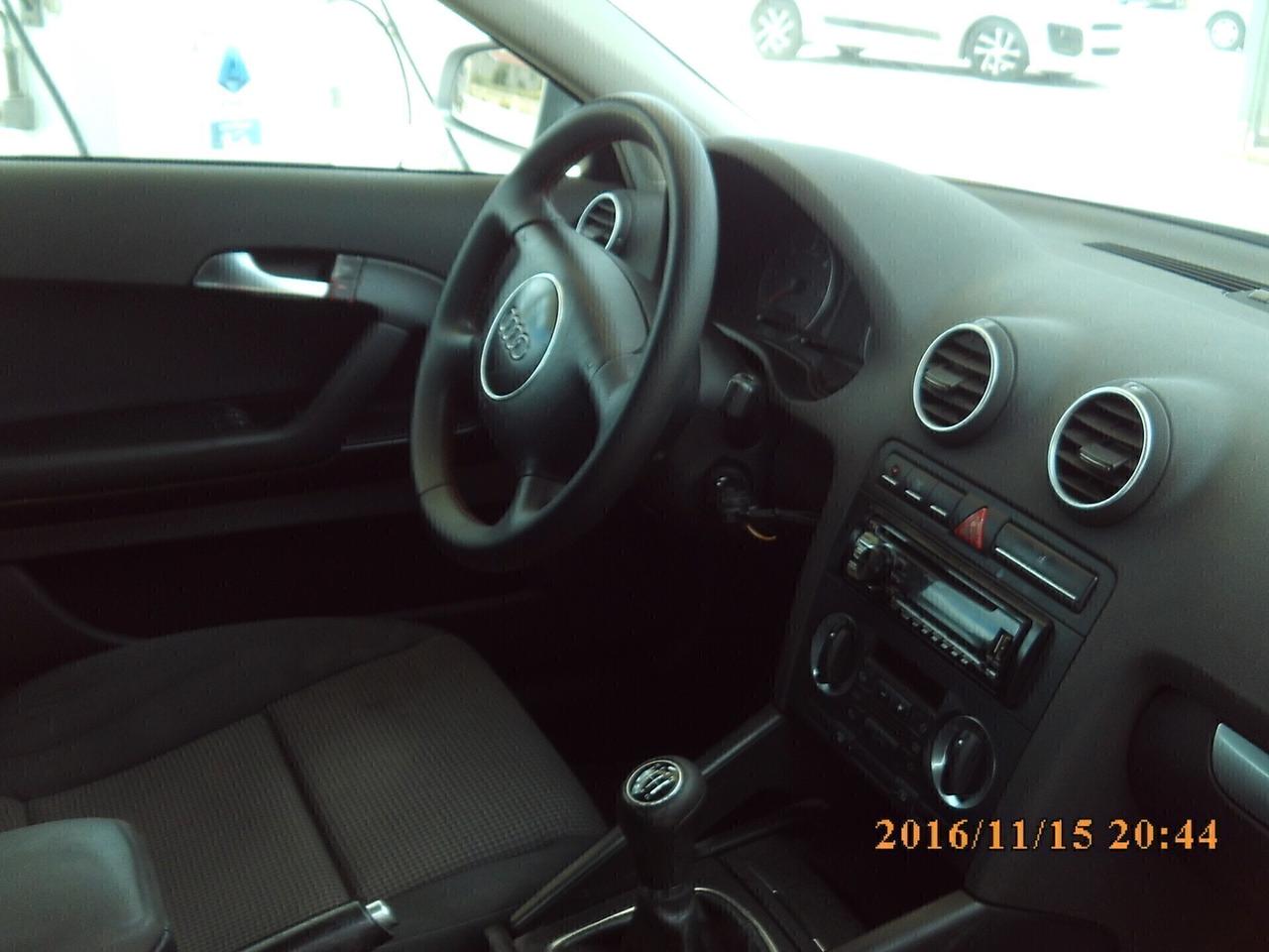 Audi A3 2.0 16V TDI Ambiente