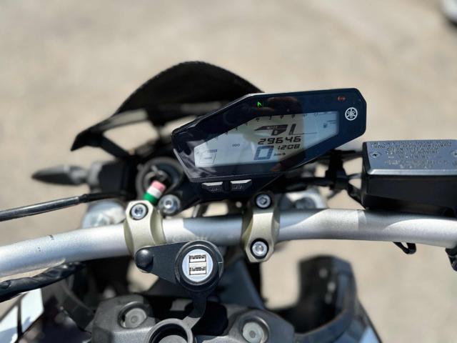 YAMAHA MT-09 ABS