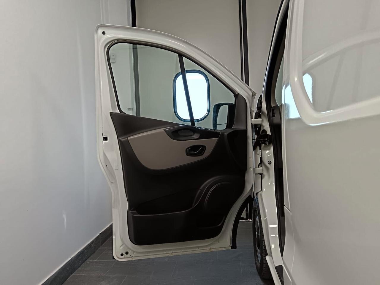 RENAULT TRAFIC 1.6 145 CV