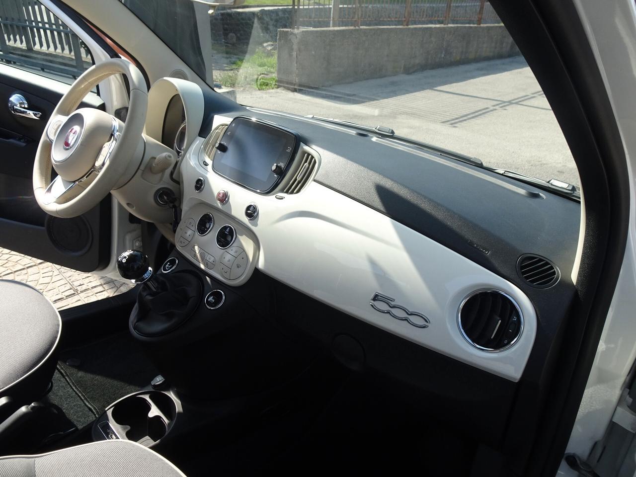 Fiat 500 MODELLO LOUNGE