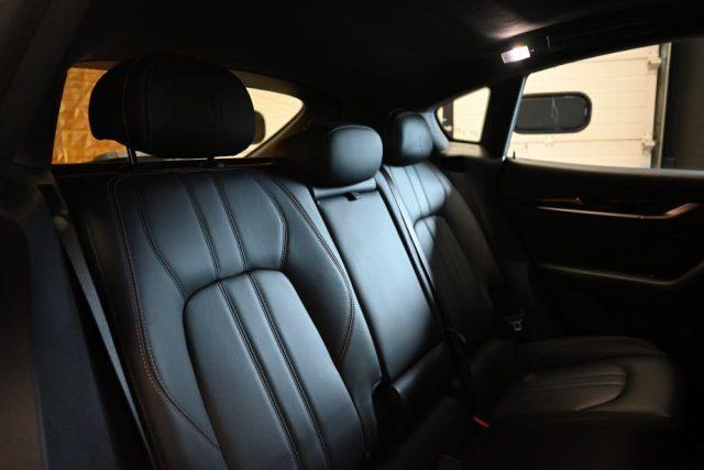 MASERATI Levante 3.0V6 MODENA 350CV F1 TET.21"RADAR CAM360°STRAFULL