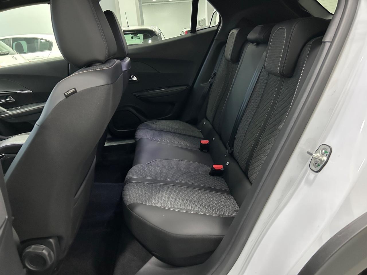 Peugeot 2008 BlueHDi 130 EAT8 Allure PROMO