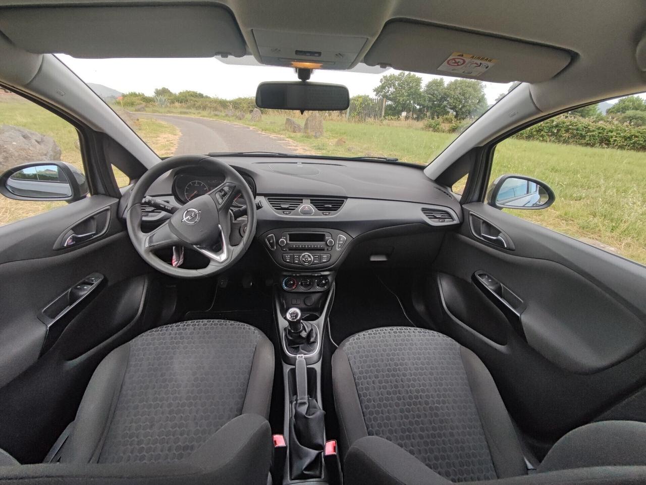 Opel Corsa 1.2 5 porte b-Color