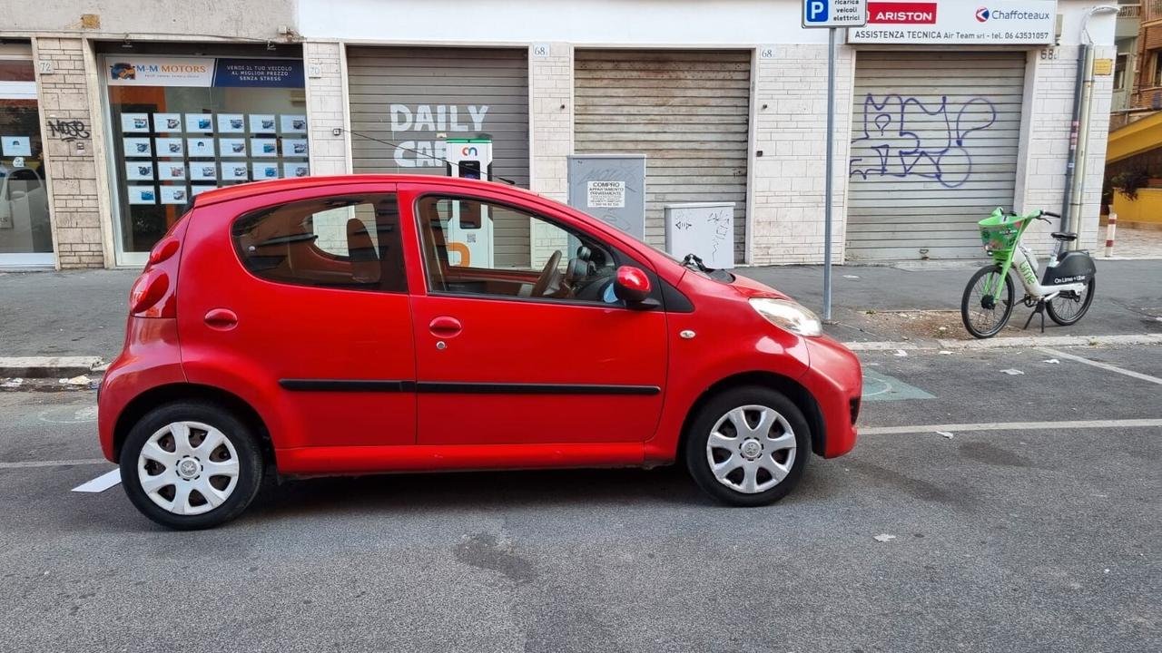 Peugeot 107 1.0 68CV 5p. Plaisir