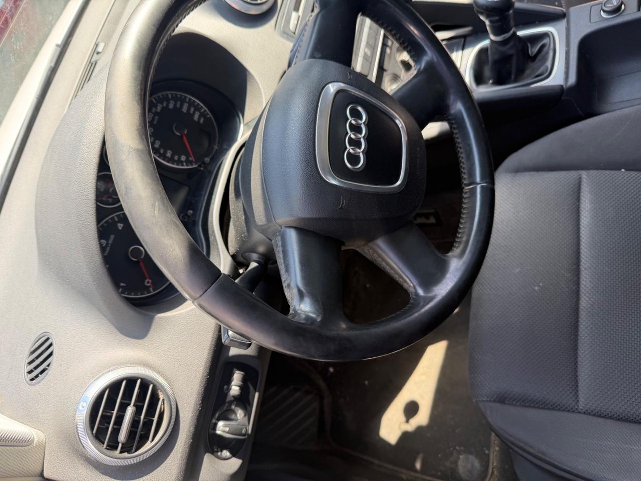 Audi A3 SPB 1.6 TDI 105 CV CR Ambiente