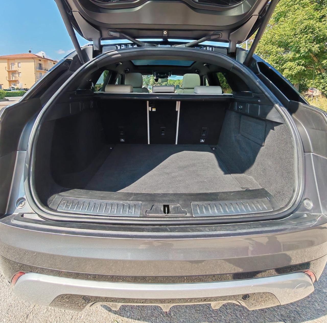 Land Rover Range Velar 2.0D I4 240 CV R-Dynamic SE