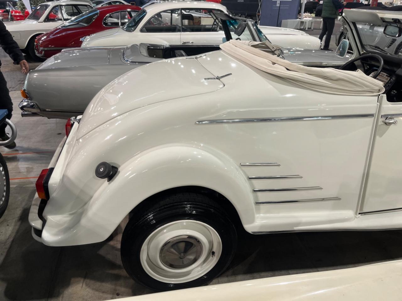 Citroen 2CV HOFFMANN cabrio solo 19000km