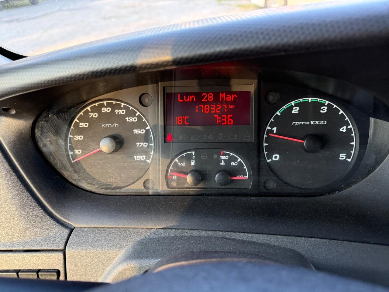 Iveco daily cassone fisso aperto