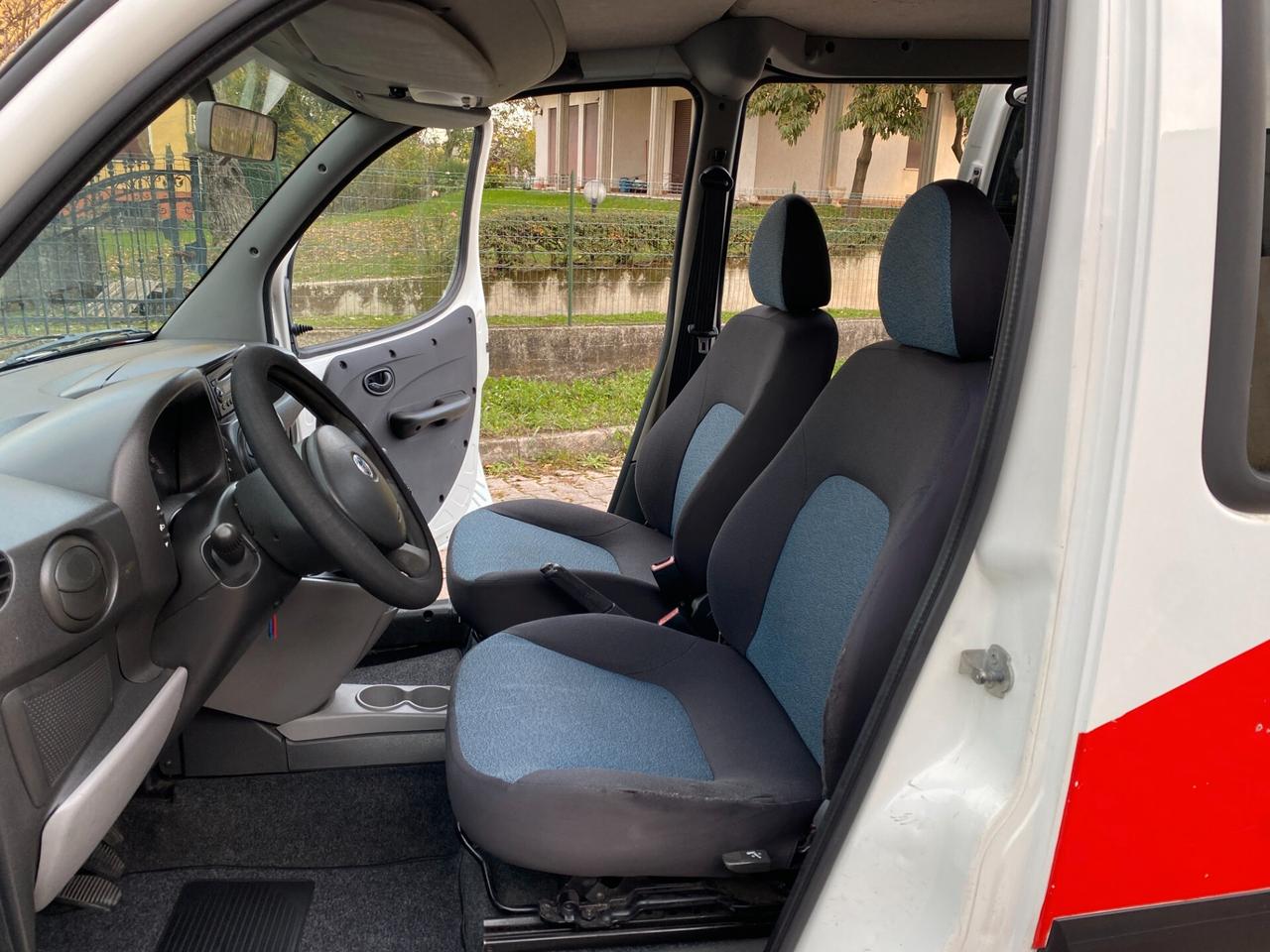 Fiat Doblò 1.3 Mjt Autocarro 5Posti CLIMA