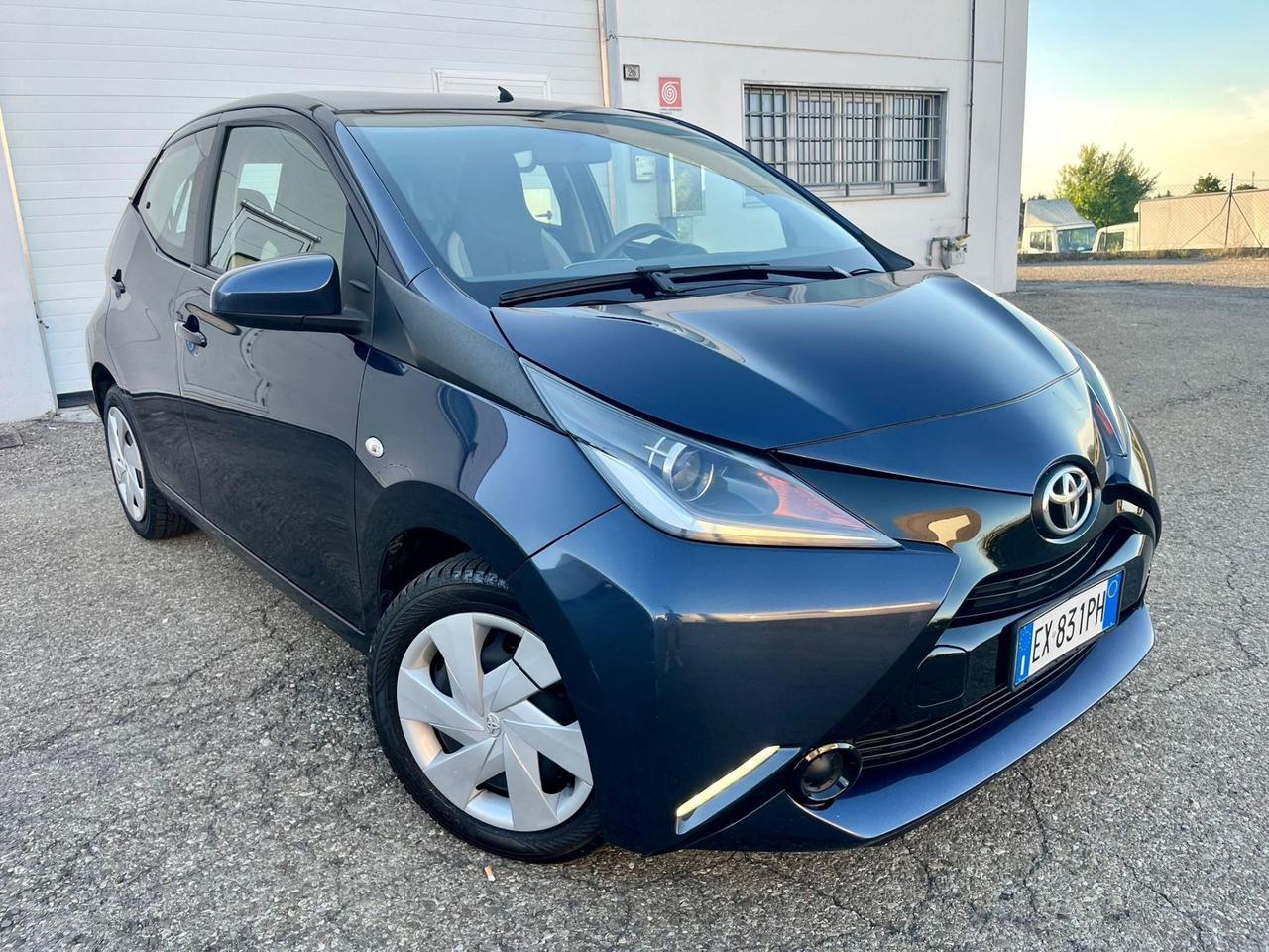 Toyota Aygo 1.0benz 2014 91.000km per neopatentati