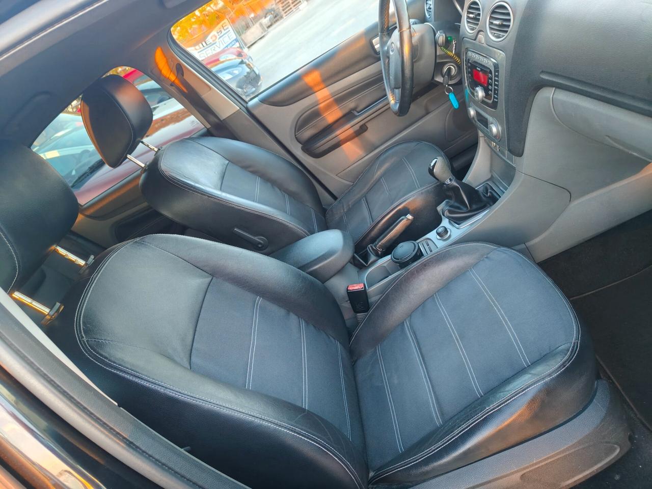 Ford Focus 1.6 TDCi 5p Titanium