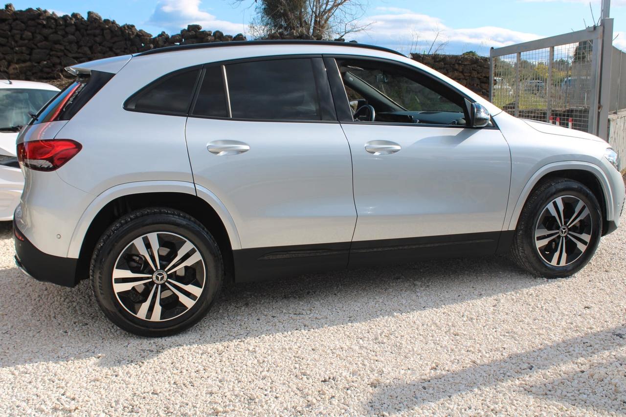 Mercedes-benz GLA Tua A SOLI 261€
