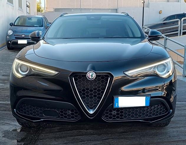 Alfa Romeo Stelvio 2.2 Turbodiesel 190 CV AT8 RWD Business