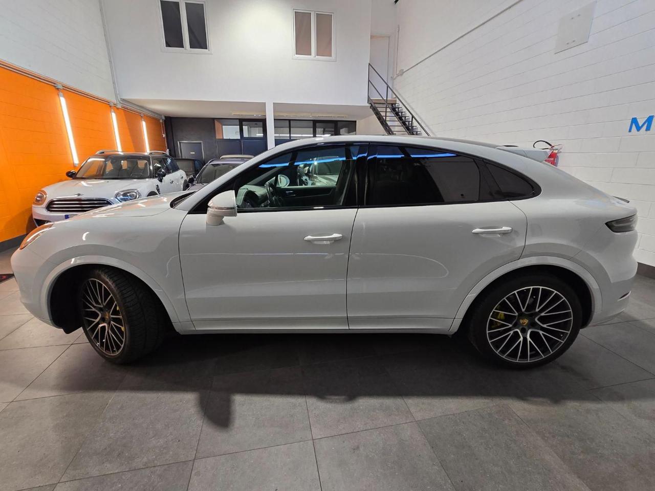 PORSCHE Cayenne Coupé 3.0 V6