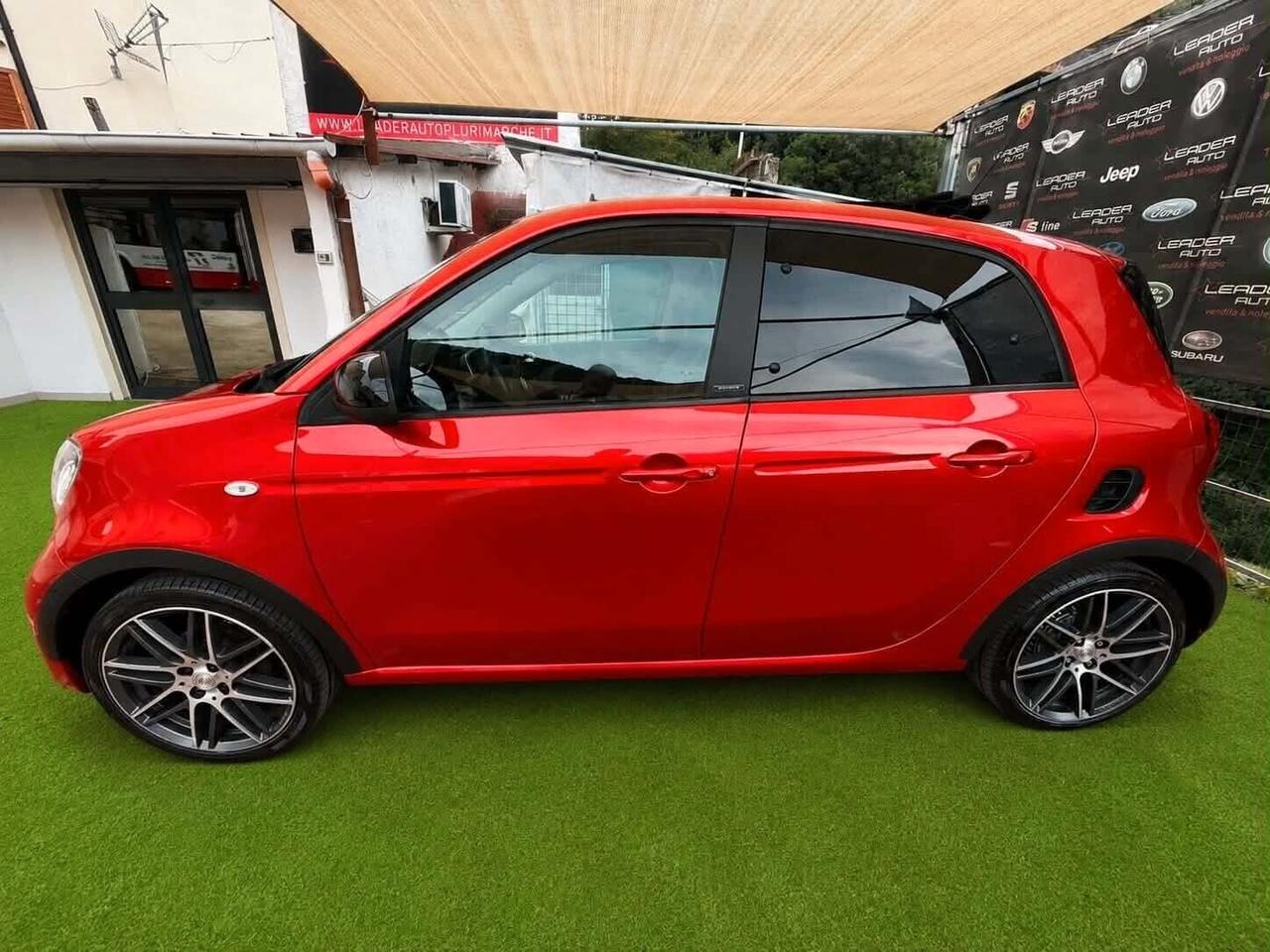 Smart ForFour BRABUS 109 cv Cabrio - Xclusive 0.9 Turbo