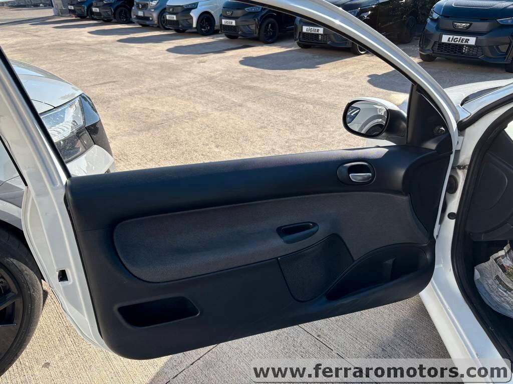 Peugeot 206 Plus 1.4 70CV OTTMA PER NEOPATENTATI