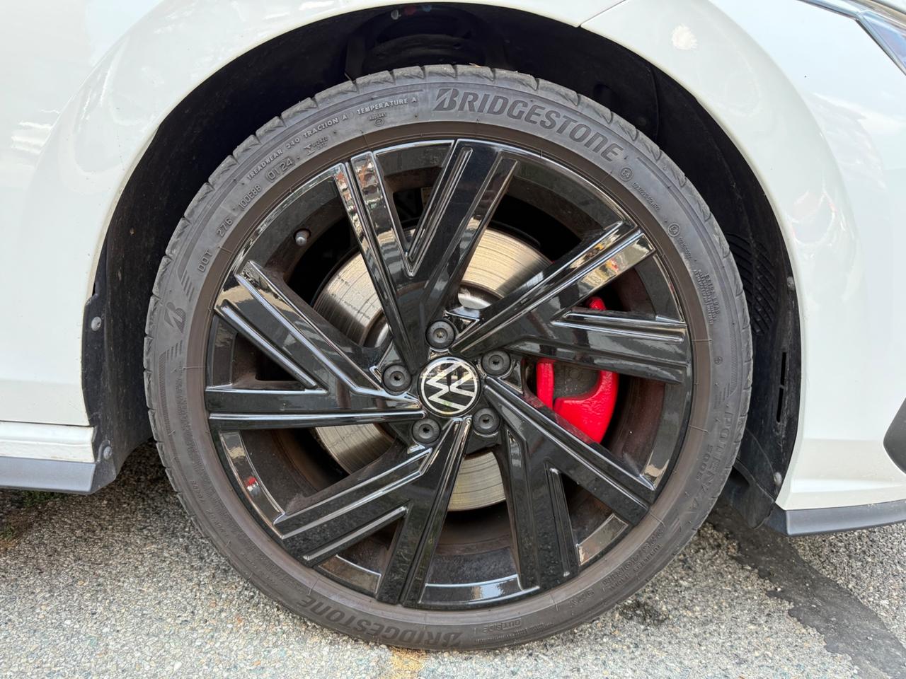 Volkswagen Golf GTI 2.0 TSI DSG PERFORMANCE