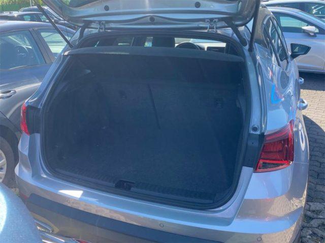 SEAT Arona 1.0 TGI FR Virtual, LED, Navi, Sedili risc, Retroc