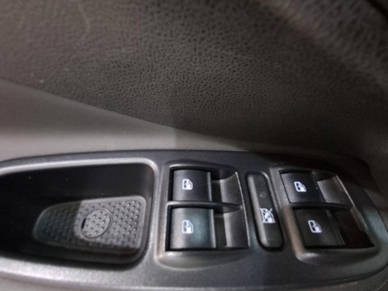 Fiat 500L 1.4 95 CV S&S City Cross