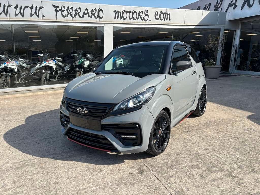 Ligier JS JS50 Progress Sport 2023 / KM 32.000 Tua a solo 119 Euro al mese